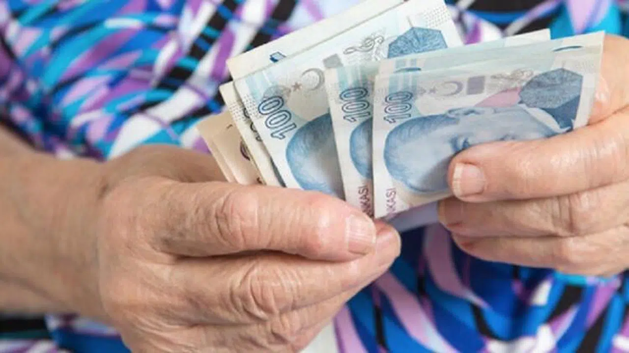 Yaşlılık Maaşı Nasıl Alınır? Kimlere Verilir? Başvurusu Şartları