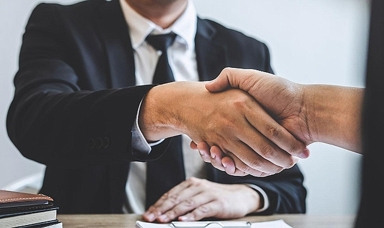 MEB En Az İlkokul Mezunu KPSS Şartsız 18-30 Yaş Arası Personel Alımı Yapacak