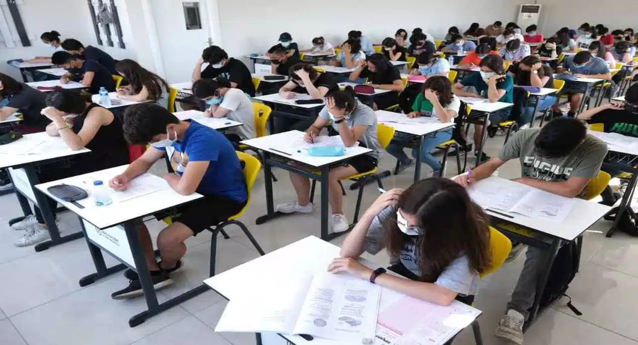 Düşük KPSS Puanı Alanlara Müjde! Bakanlık 40 Yaş Altı Personel Alımı Yapacak