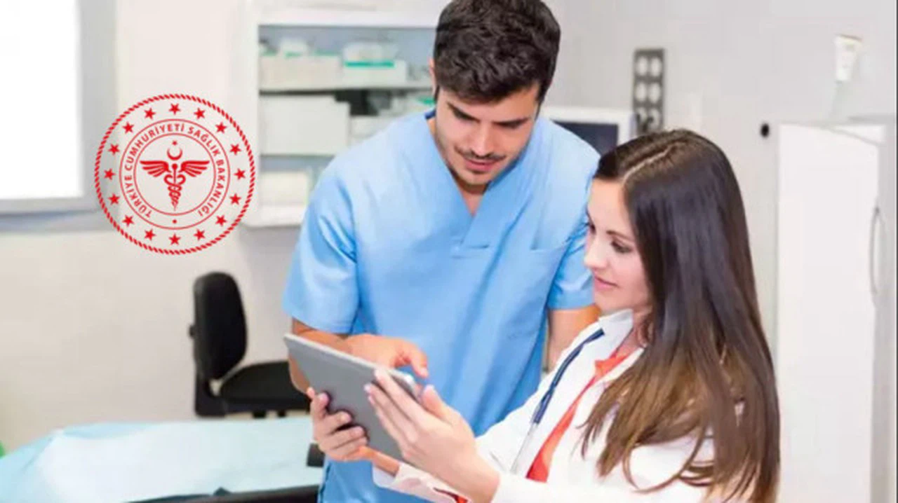 Sağlık Bakanlığı Klinik Destek Elemanı ve Hasta Kayıt Görevlisi Alacak! Başvuru Şartları Belli Oldu