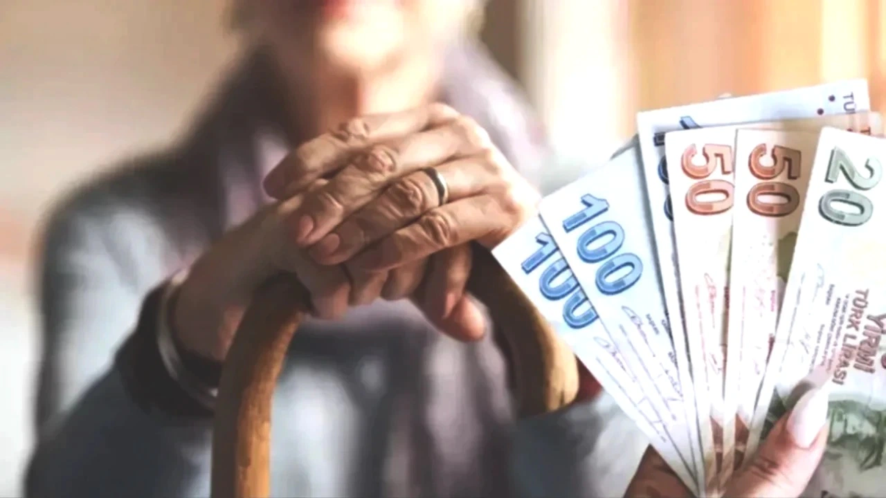 Emeklilere Faizsiz Konut Kredisi Müjdesi: Kimler Yararlanabilecek?