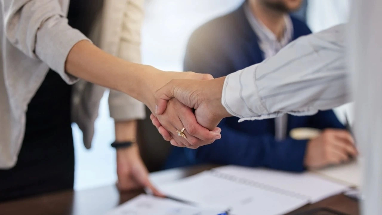 İl Sağlık Müdürlükleri, Valilikler ve Kaymakamlıklara Personel Alımı Başladı! İşte Şartlar ve Tüm Detaylar