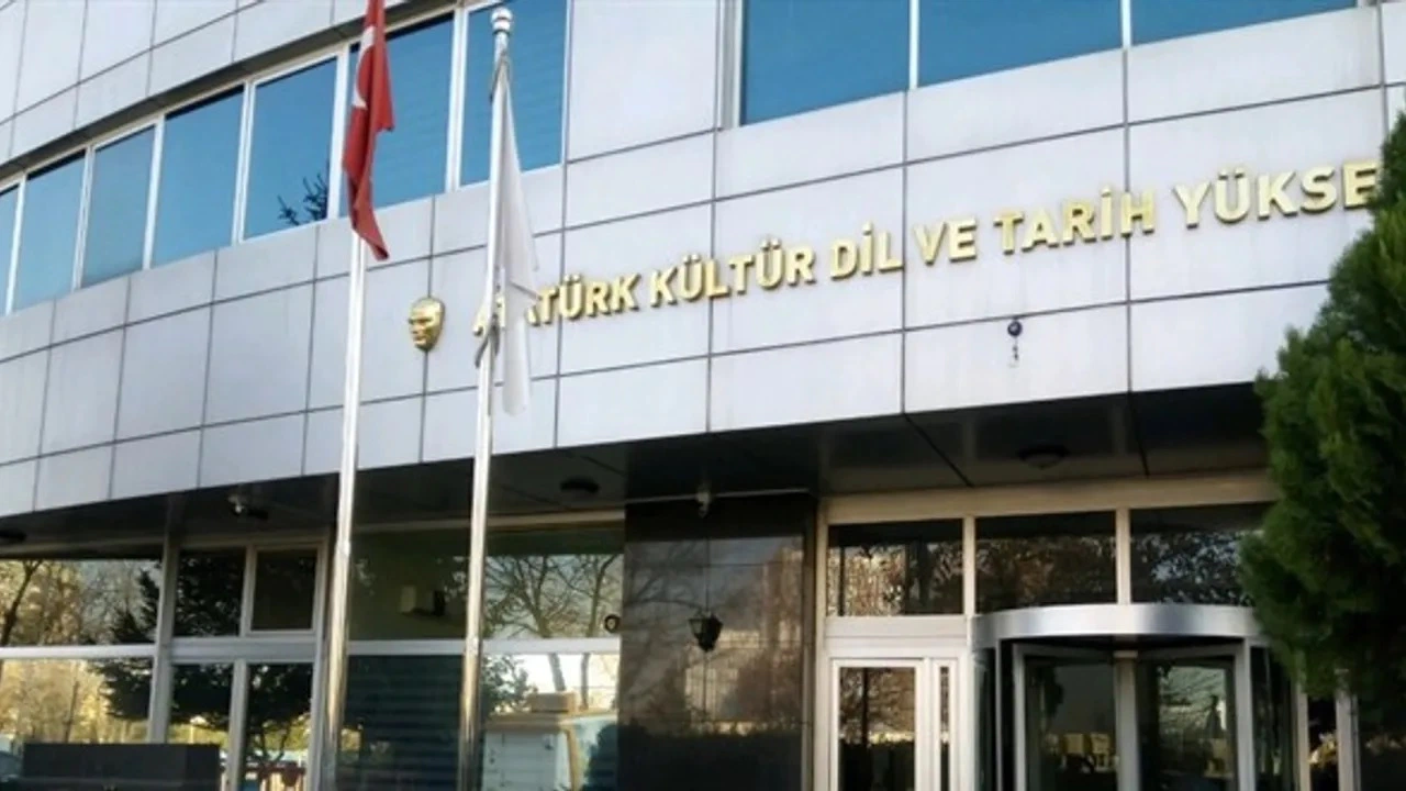 Kültür ve Turizm Bakanlığı AYK 131 Sözleşmeli Personel Alımı Başladı! Başvuru Rehberi ve Detaylı Bilgiler