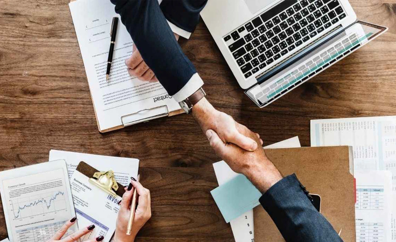 Şehir Hastaneleri KPSS Şartı Olmadan Personel Alıyor: Başvuru İlanları Yayımlandı