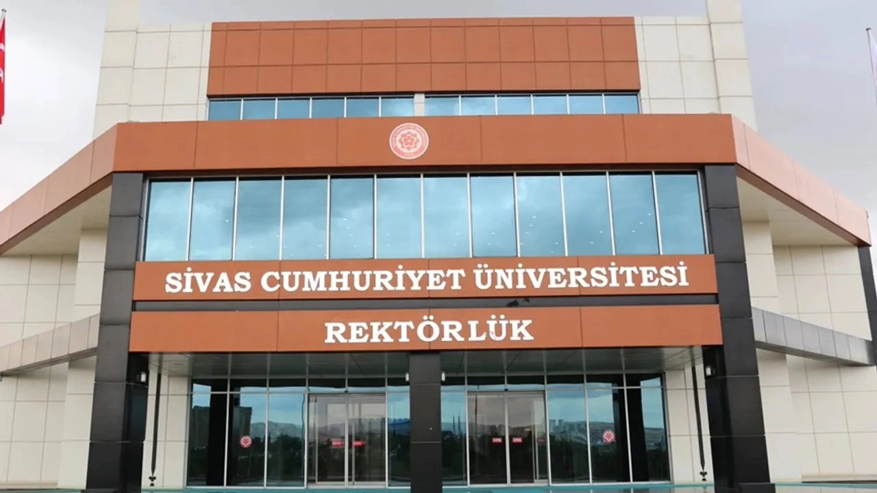 Sivas Cumhuriyet Üniversitesi 20 Akademik Personel Alacak: İşte Başvuru Şartları ve Tarihler