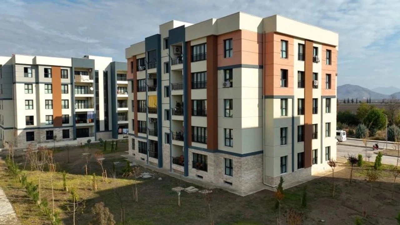 TOKİ Bu Ay 7 Binden Fazla Konutu Teslim Etti! Yeni Konu Teslimatları Devam Ediyor