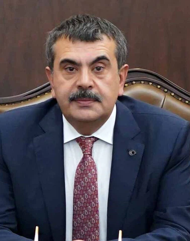 Milli Eğitim Akademisi 903 Personel Alımı Başvuru Kılavuzu Yayımlandı! İşte Kadro Dağılımı ve Tüm Şartlar