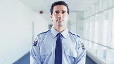 İş Bankası Güvenlik Görevlisi Alımı Yapacak! 19 Şehirde Güvenlik Görevlisi Alımı Başladı