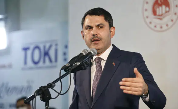 TOKİ Konut Fiyatlarında İndirim Gündemde! Bakan Murat Kurum'dan Ev Sahibi Olmak İsteyenlere Yeni Açıklama